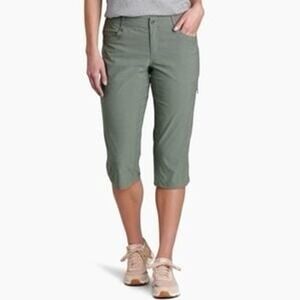 Kuhl Women's Trecki Kapris Pants Sz 6 Army Green